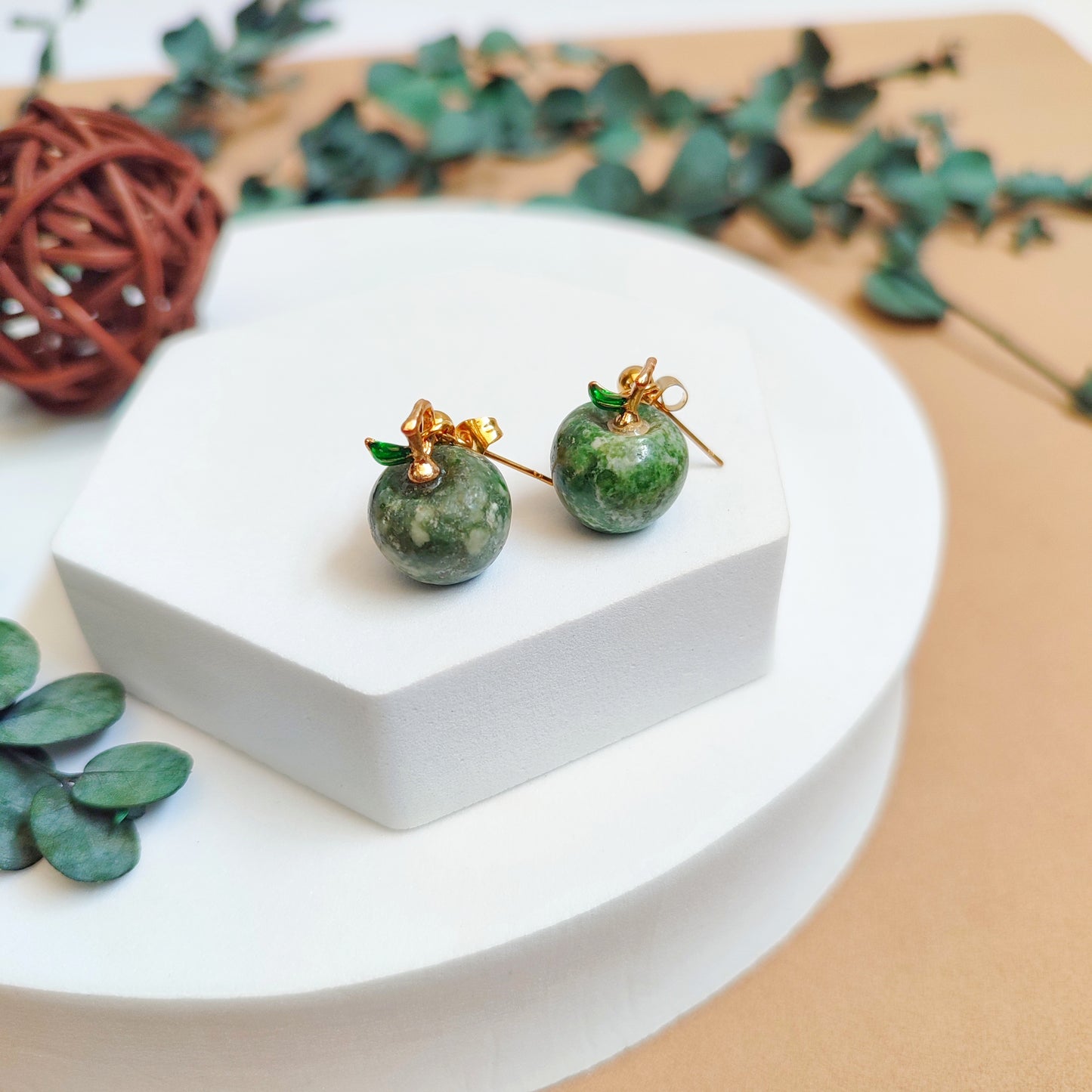 ARETES MANZANA JASPE VERDE