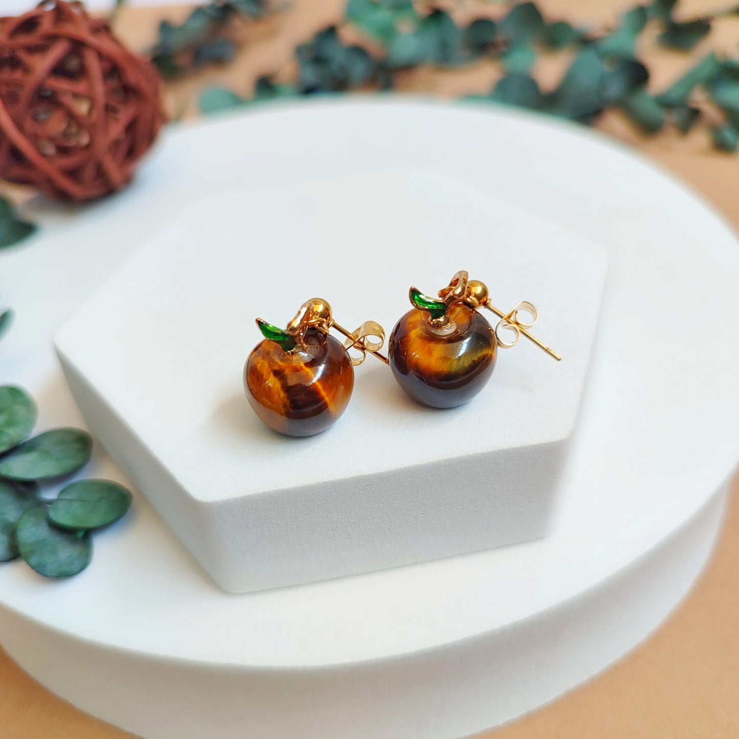 ARETES MANZANA OJO DE TIGRE