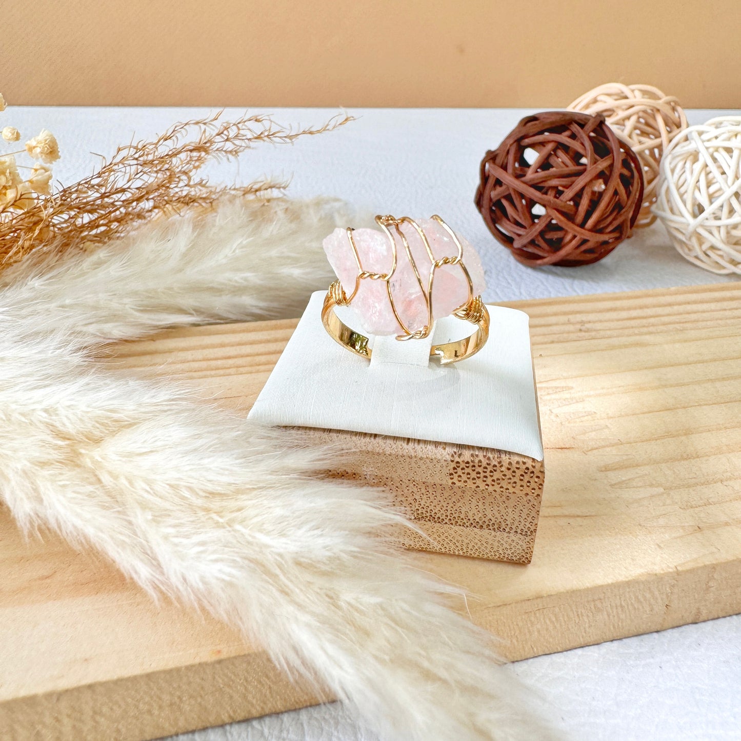 ANILLO DE CUARZO ROSA
