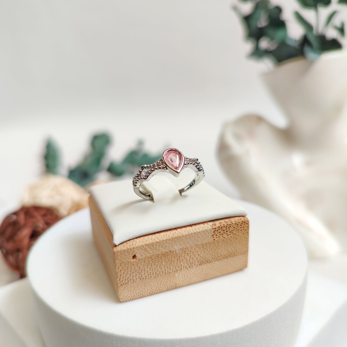 ANILLO DE ESPINELA ROSA