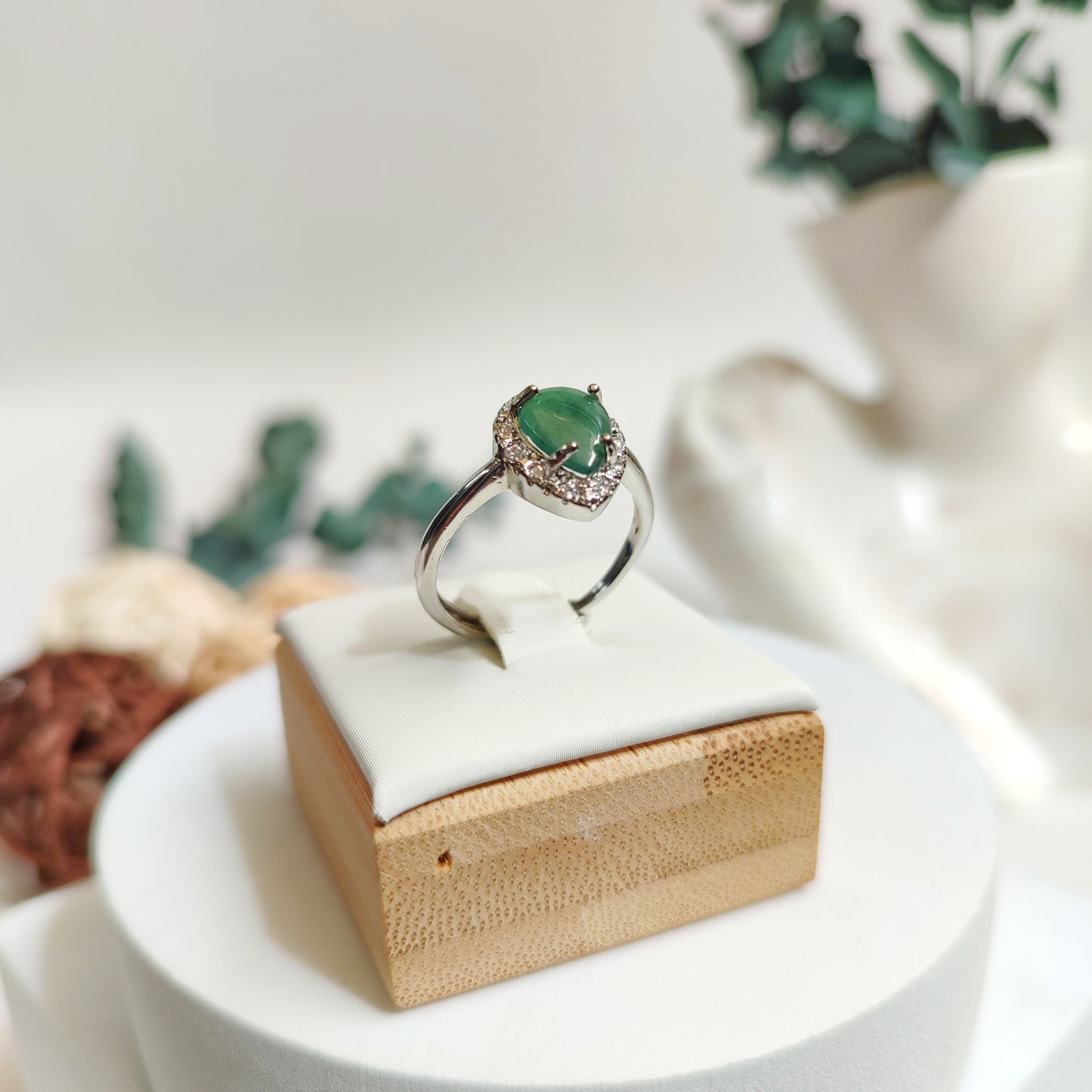 ANILLO DE JADE