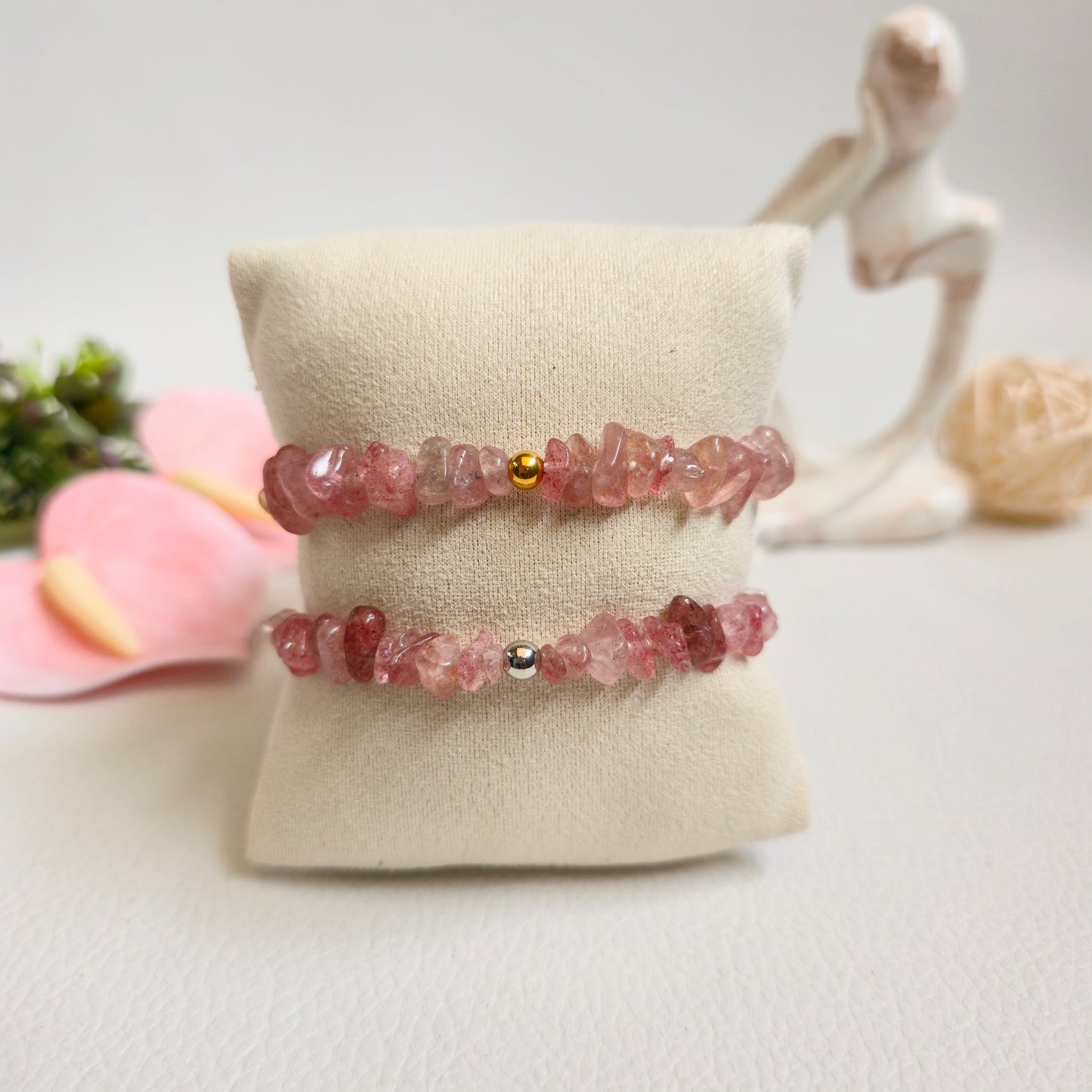 BRAZALETE DE CHIPS DE CUARZO FRESA