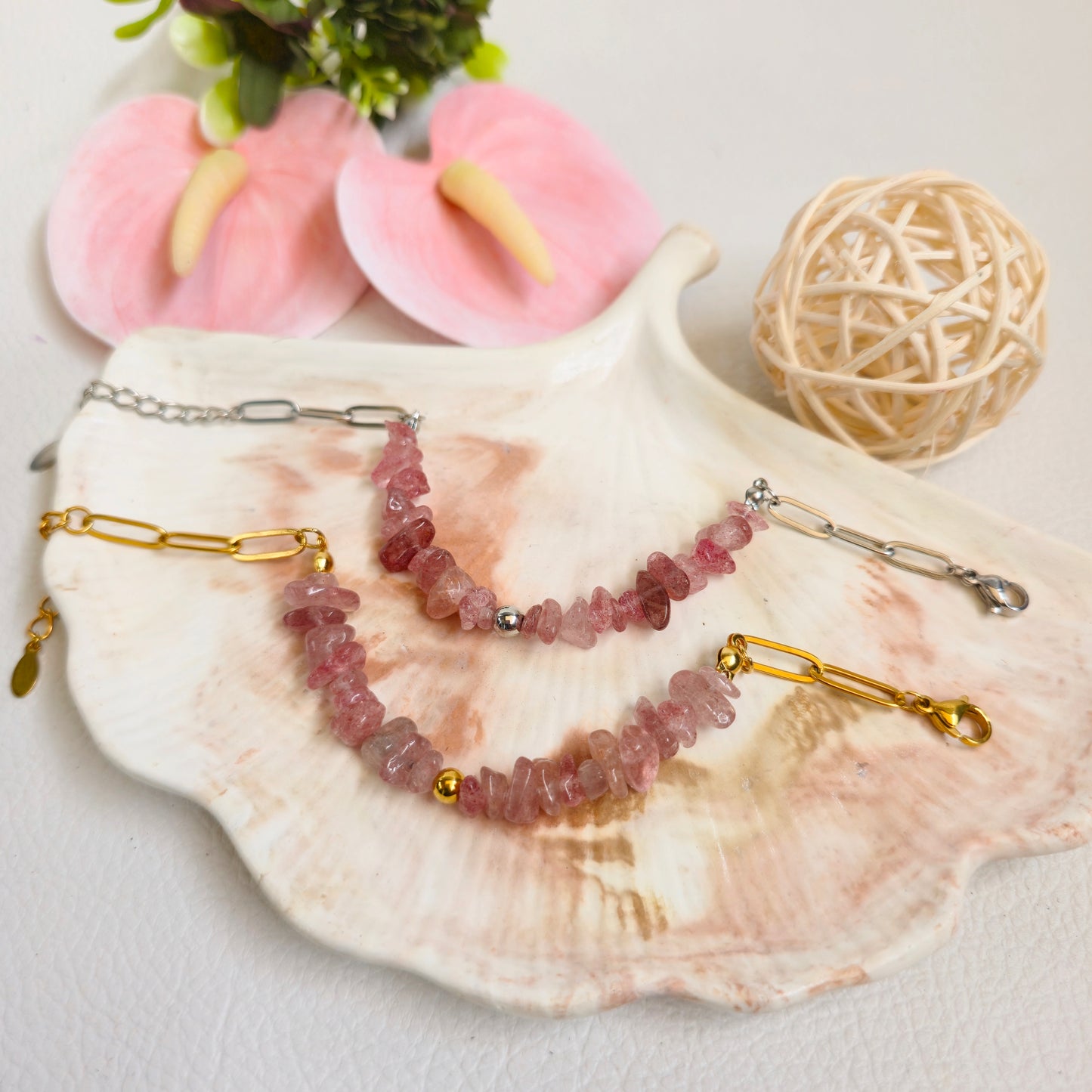 BRAZALETE DE CHIPS DE CUARZO FRESA