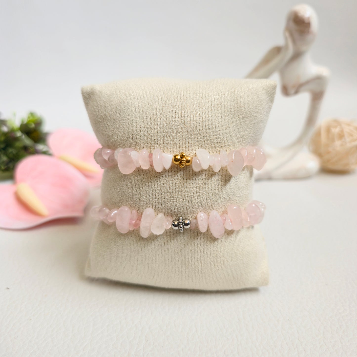 BRAZALETE DE CHIPS DE CUARZO ROSA