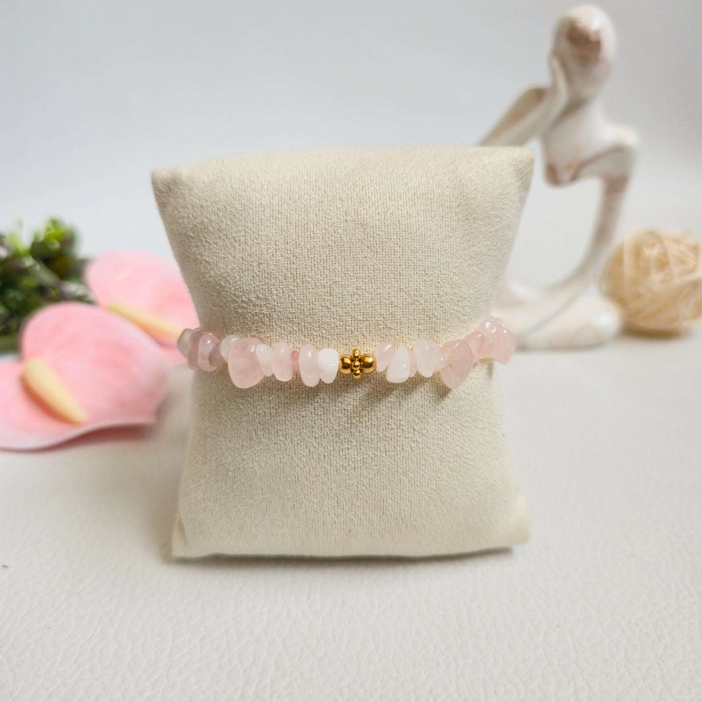 BRAZALETE DE CHIPS DE CUARZO ROSA